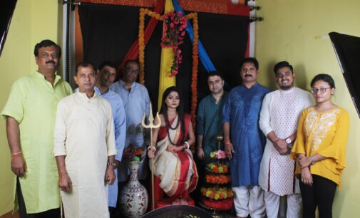 Signum Aristo Apartment Sets New Trend with Grand Durga Pujo Hoarding Photoshoot
